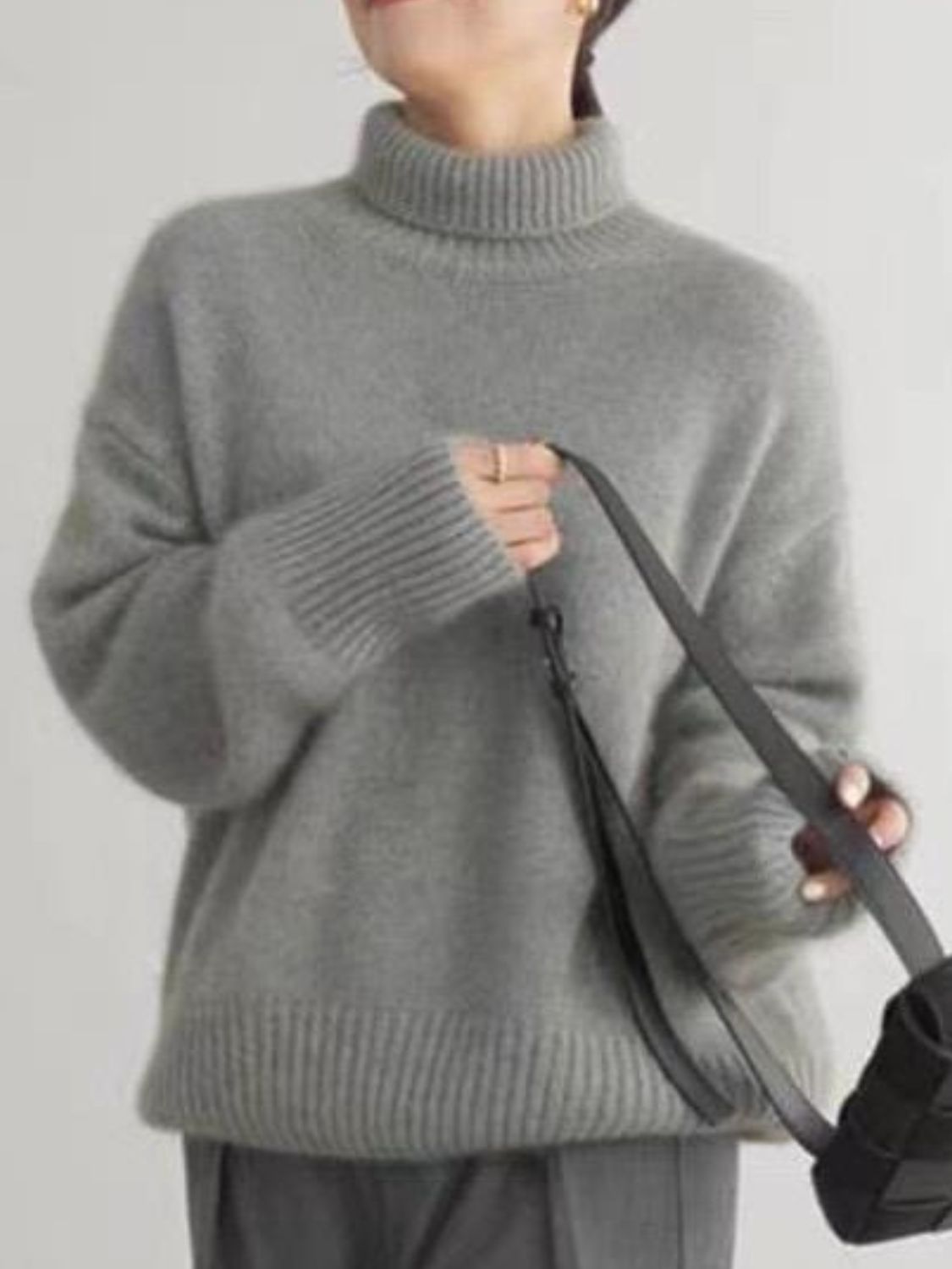 Turtleneck Dropped Shoulder Long Sleeve Sweater